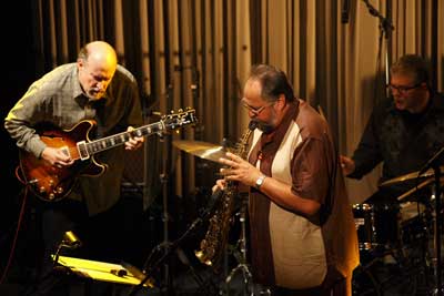 Scofield Lovano photo by Takuo Sato