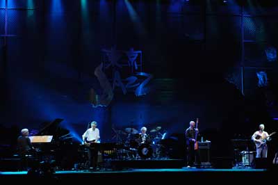 L'Image photo by Hideo Nakajima