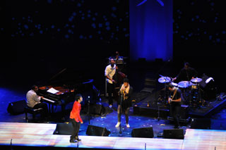 Future Shapes of Jazz photo by (c)�� ���b�q�^(c)Rieko Oka�@(c)TOKYO JAZZ FESTIVAL 2010